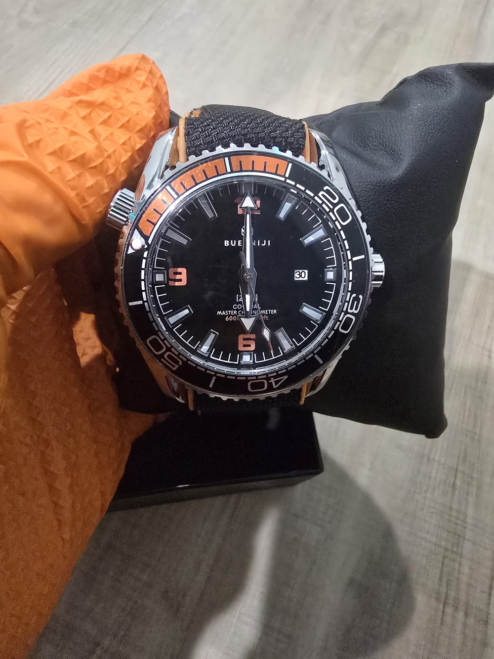 Black Dial Dive Authomatic Watch with Orange Accents